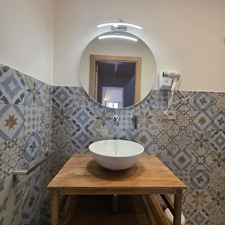 Sotto Le Stelle Bed & Breakfast 4*